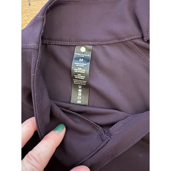 Yogalicious Lux Long Sleeve Athletic Pullover Sweatshirt Purple Size Medium - Picture 6 of 7